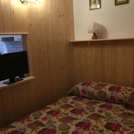 La Petite Maison Du Chateau *